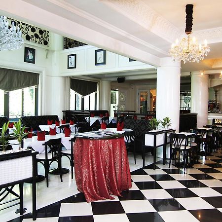 Geulis Boutique Hotel Bandung Exterior foto